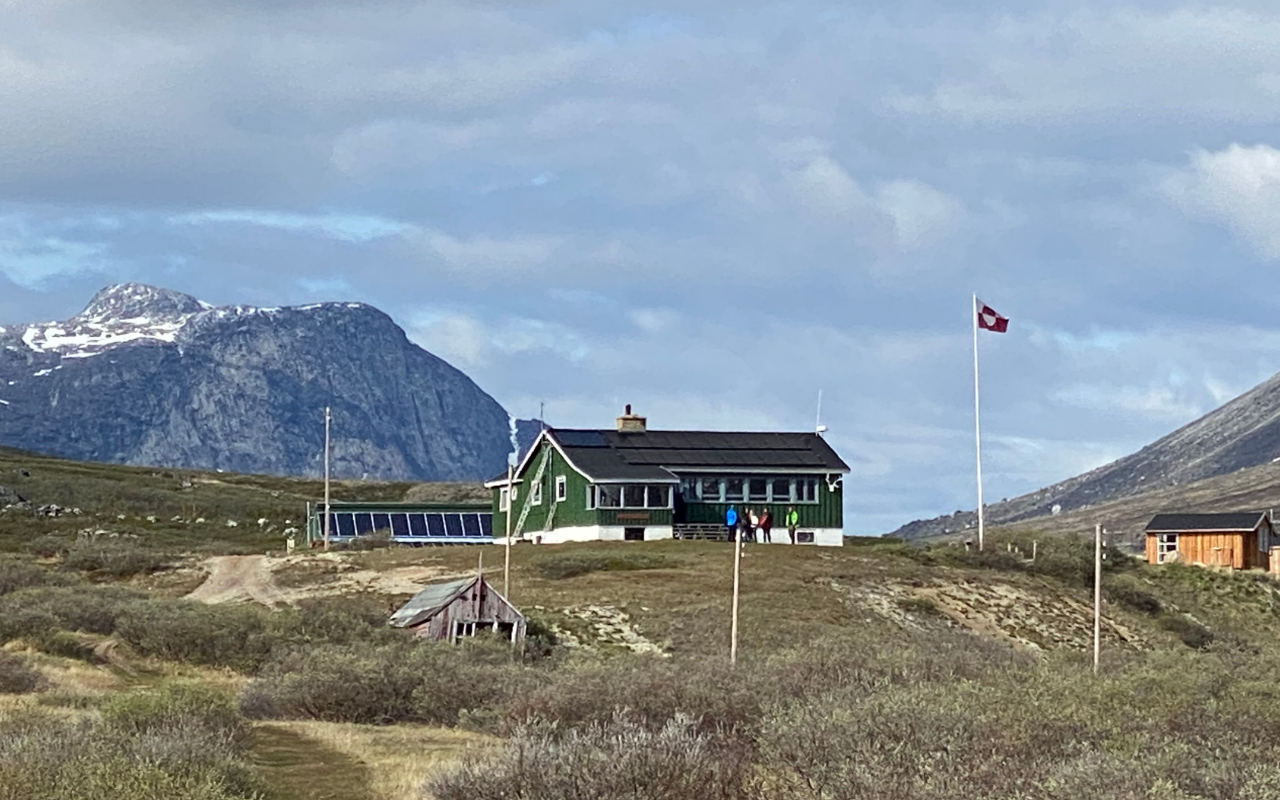 This tour is a must if visiting Nuuk! Yes, even for the locals, the visit to the cozy restaurant Qooqqut Nuan is worth a visit.